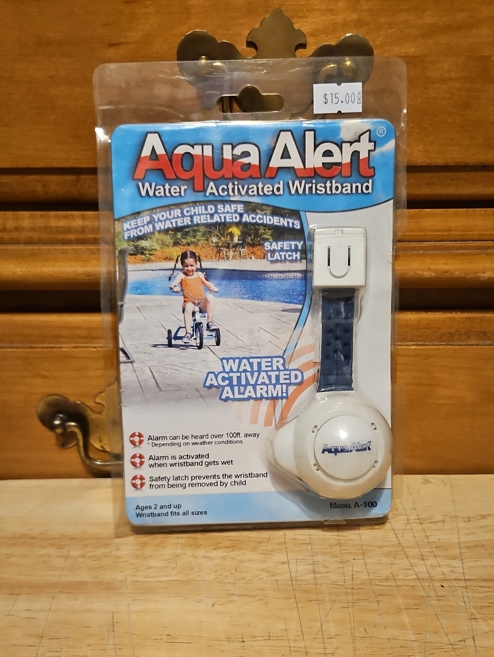 Aqua Alert Water Activated Wristband - White and Blue